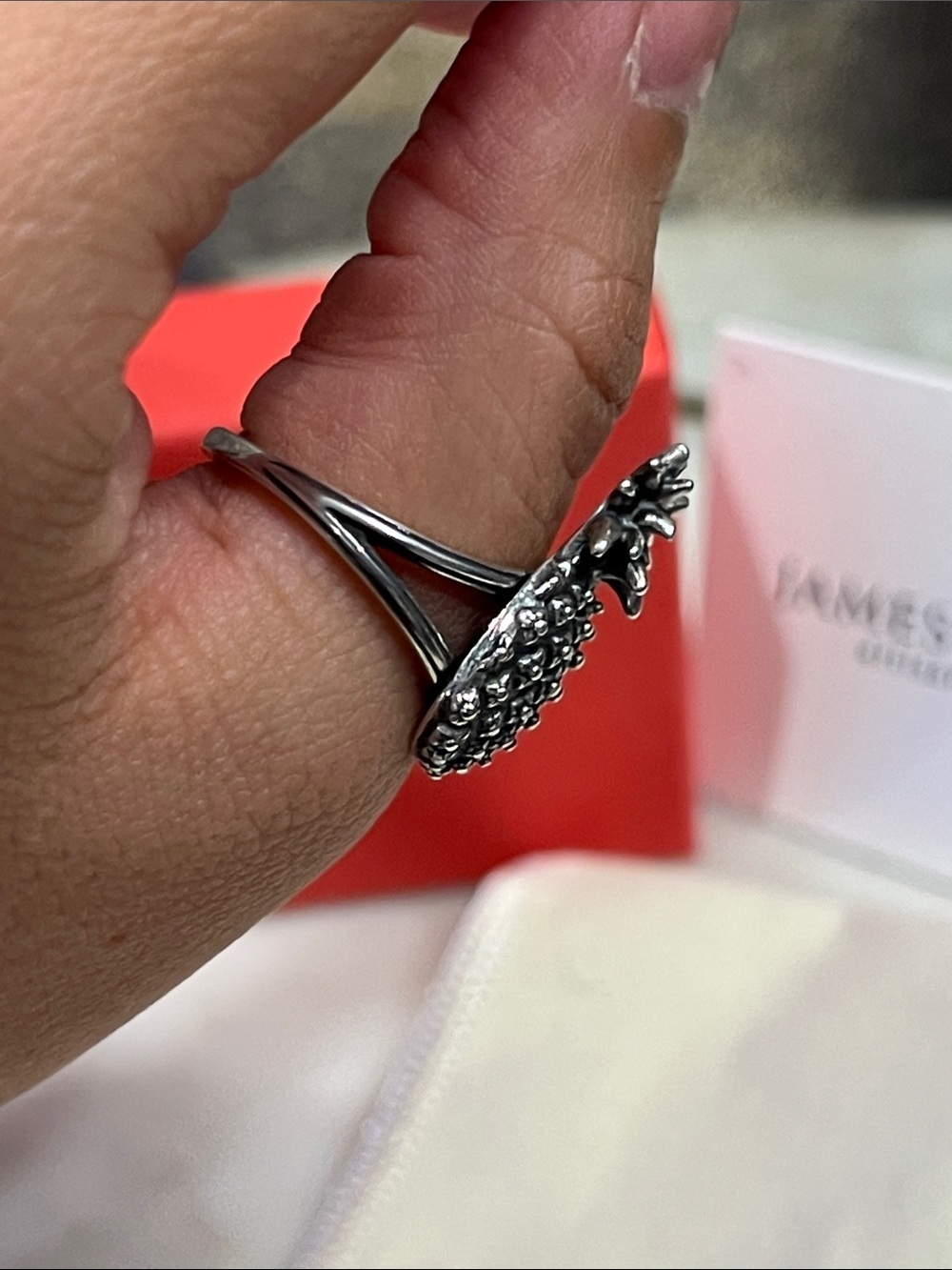 James Avery Silver Pineapple Ring - silver 925 - Picture 7 of 7